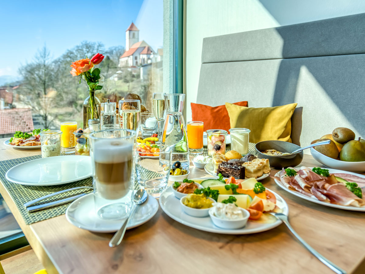 Frühstücken im Weitblick