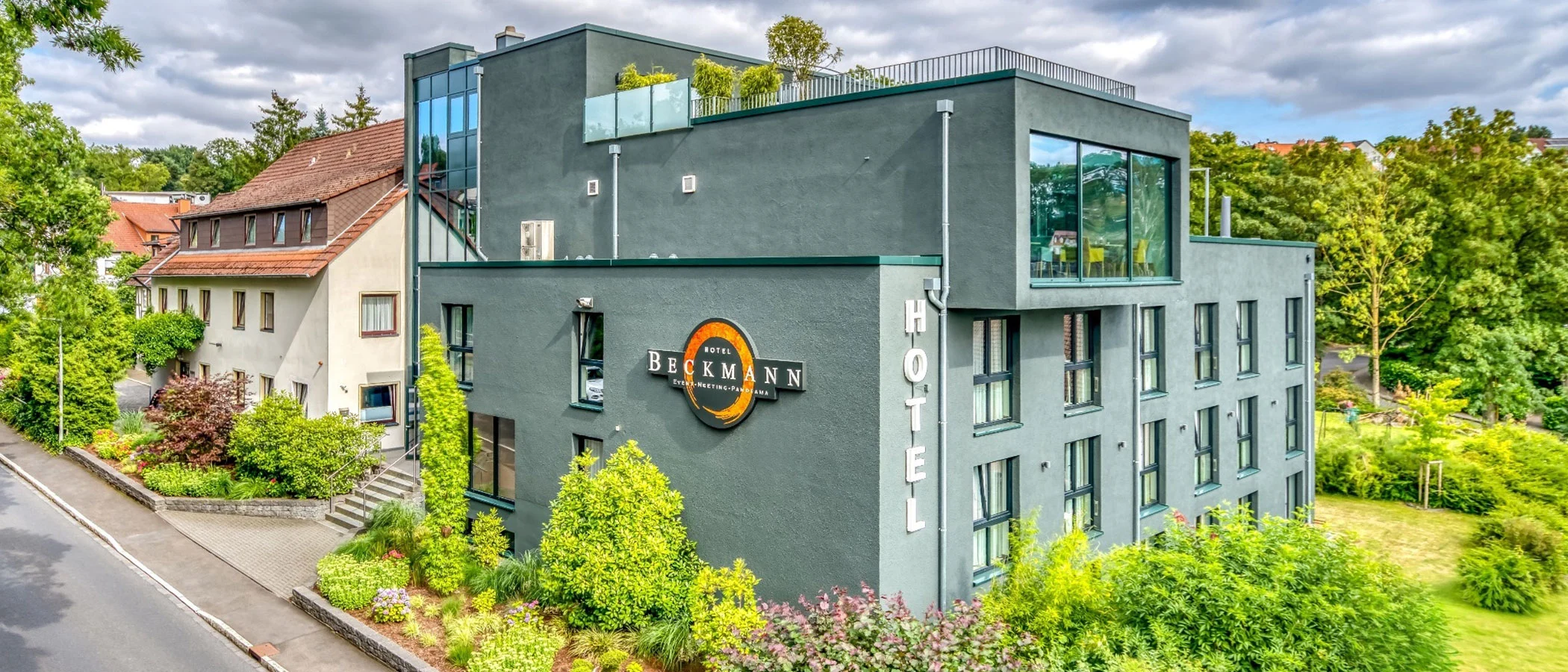 Außenansicht des Hotel Beckmann in Göttingen-Nikolausberg.